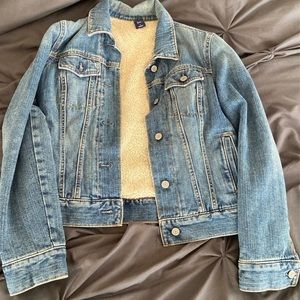 gap women jean jacket